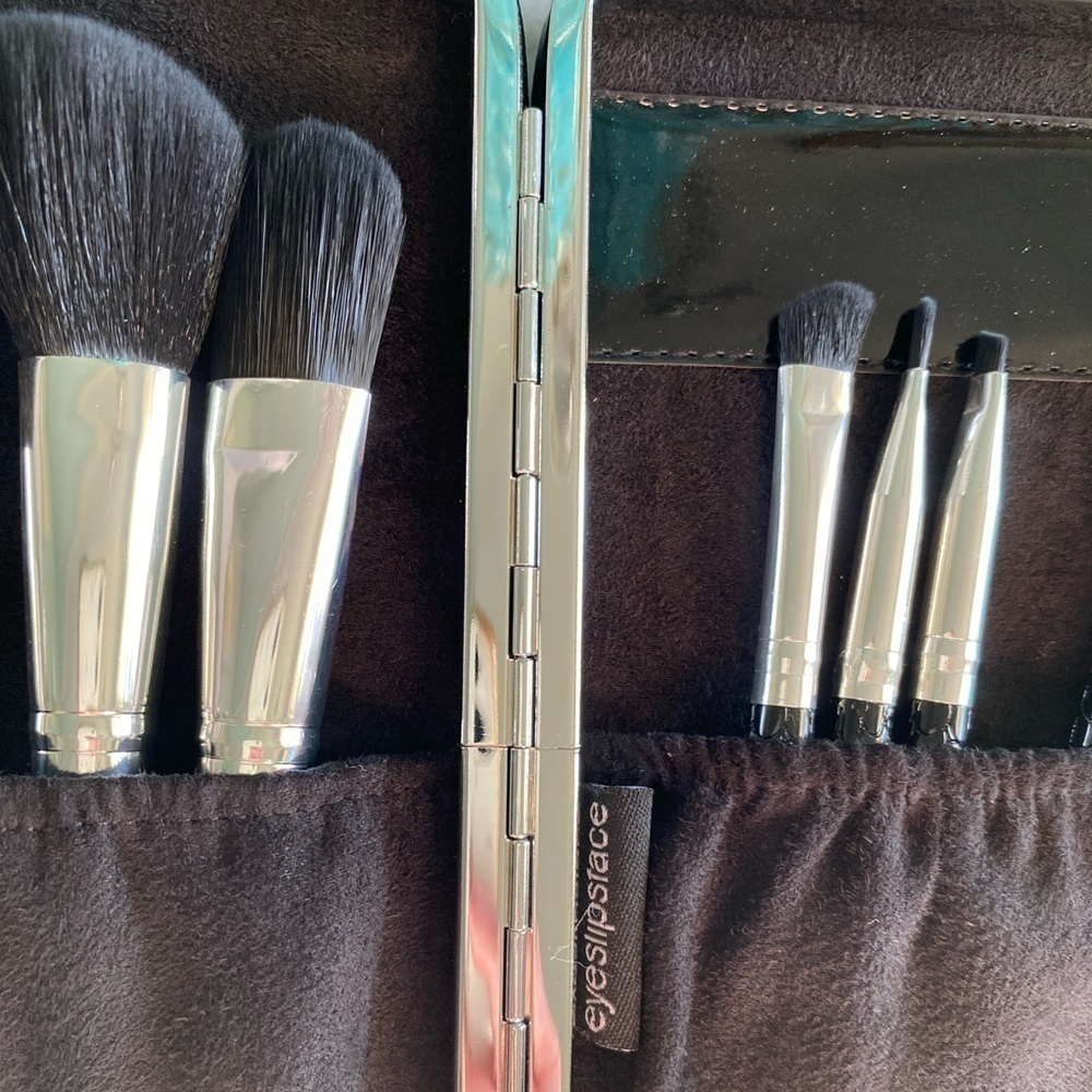 ELF New Luxe Brush Collection 7 Pieces with Black Croc Case - Picture 5 of 11